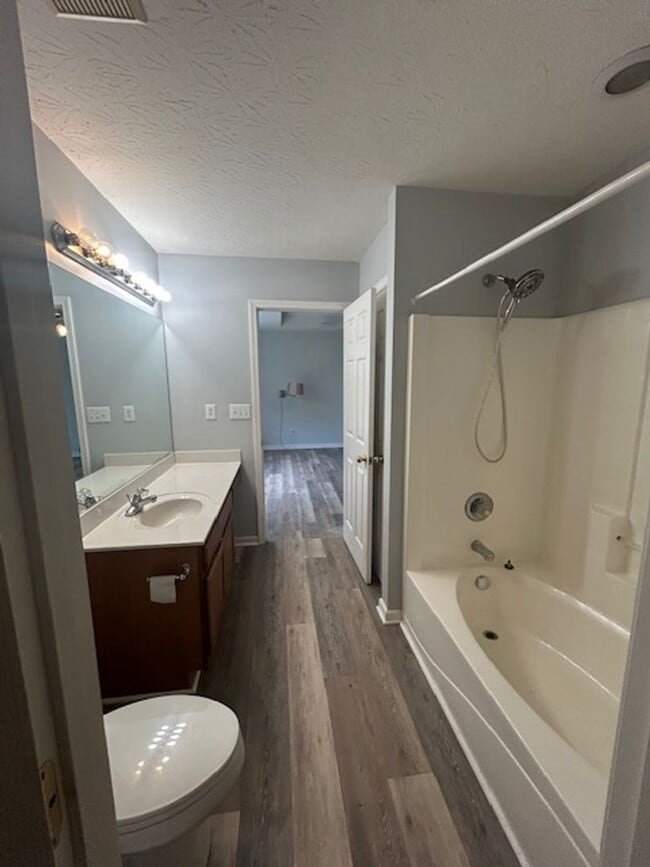 Building Photo - All electric 2 story home in Great Acres          20260608