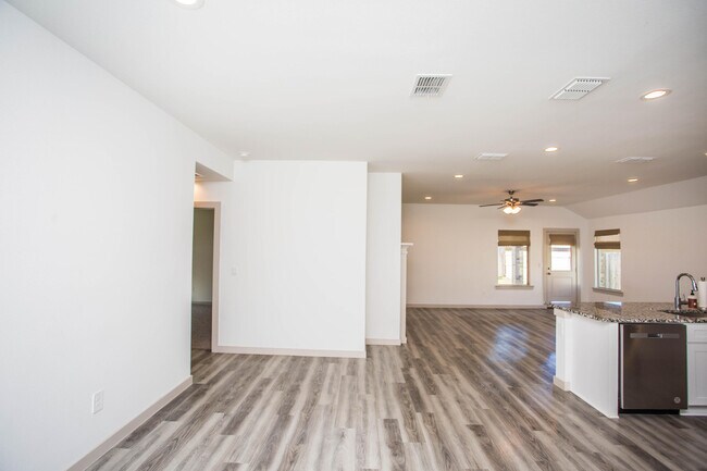 Building Photo - 2906 133rd St