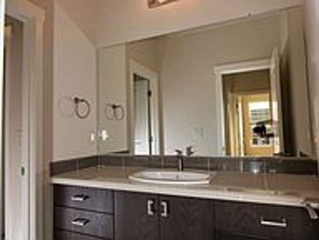 Building Photo - Charming Custom Camas Home in Gated Community