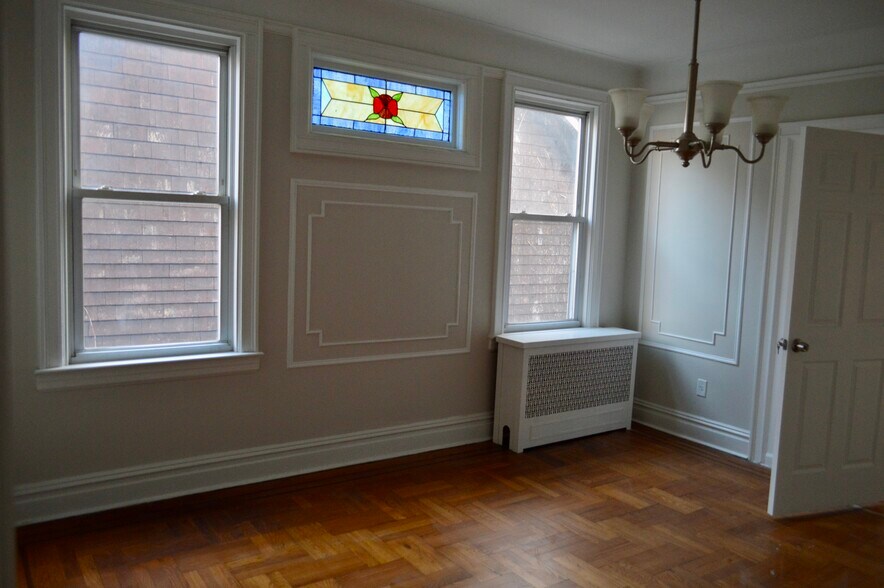 Building Photo - 286 Fulton Ave
