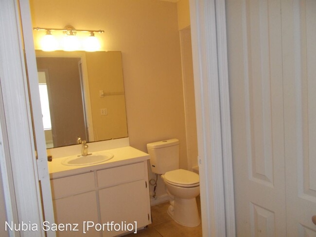 Building Photo - 3 br, 2 bath House - 2347 Harbor Town Drive