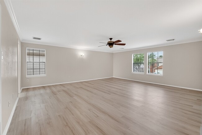 Building Photo - 16111 Soaring Eagle Dr