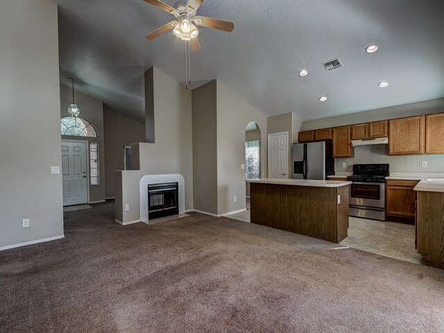 Building Photo - 16026 S 44th Street