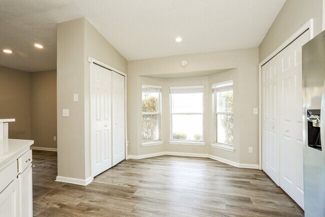 Building Photo - 3272 Net Ct