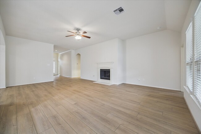 Building Photo - 10914 Visconti Ct