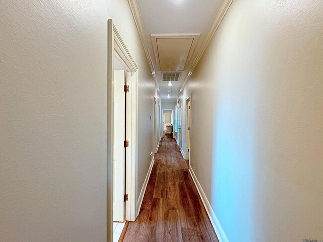 Building Photo - 11831 Thornberry Ln