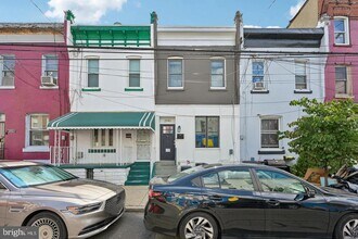 Building Photo - 2540 W Montgomery Ave