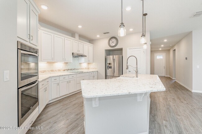 Building Photo - 4763 Academic Ln