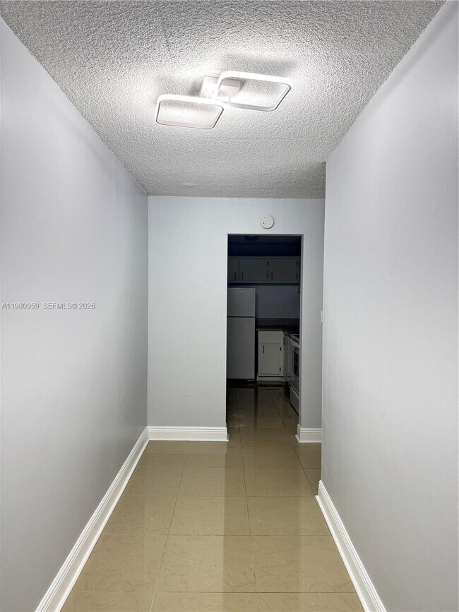 Building Photo - 1800 Sans Souci Blvd