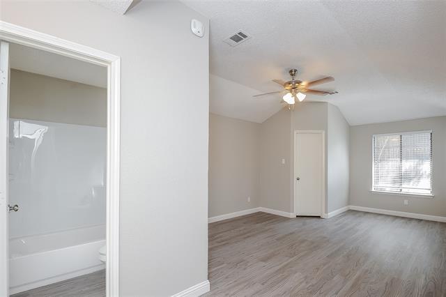 Building Photo - 312 Valley Spring Dr
