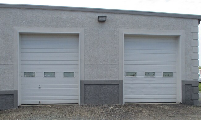 Building Photo - Warehouse space w/ small office AVAILABLE