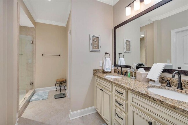 Building Photo - 1804 Mariners Cir