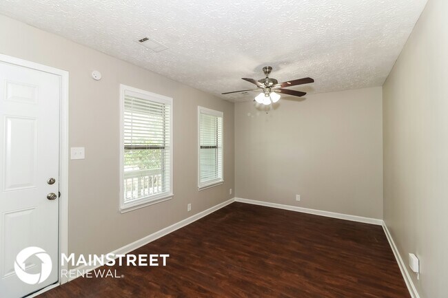 Building Photo - 3470 Valley Oaks Rd