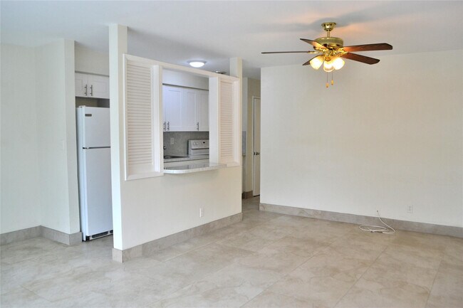 Building Photo - 4209 NE 21st Ave