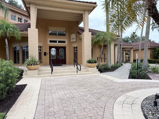 Building Photo - 4799 Via Palm Lakes