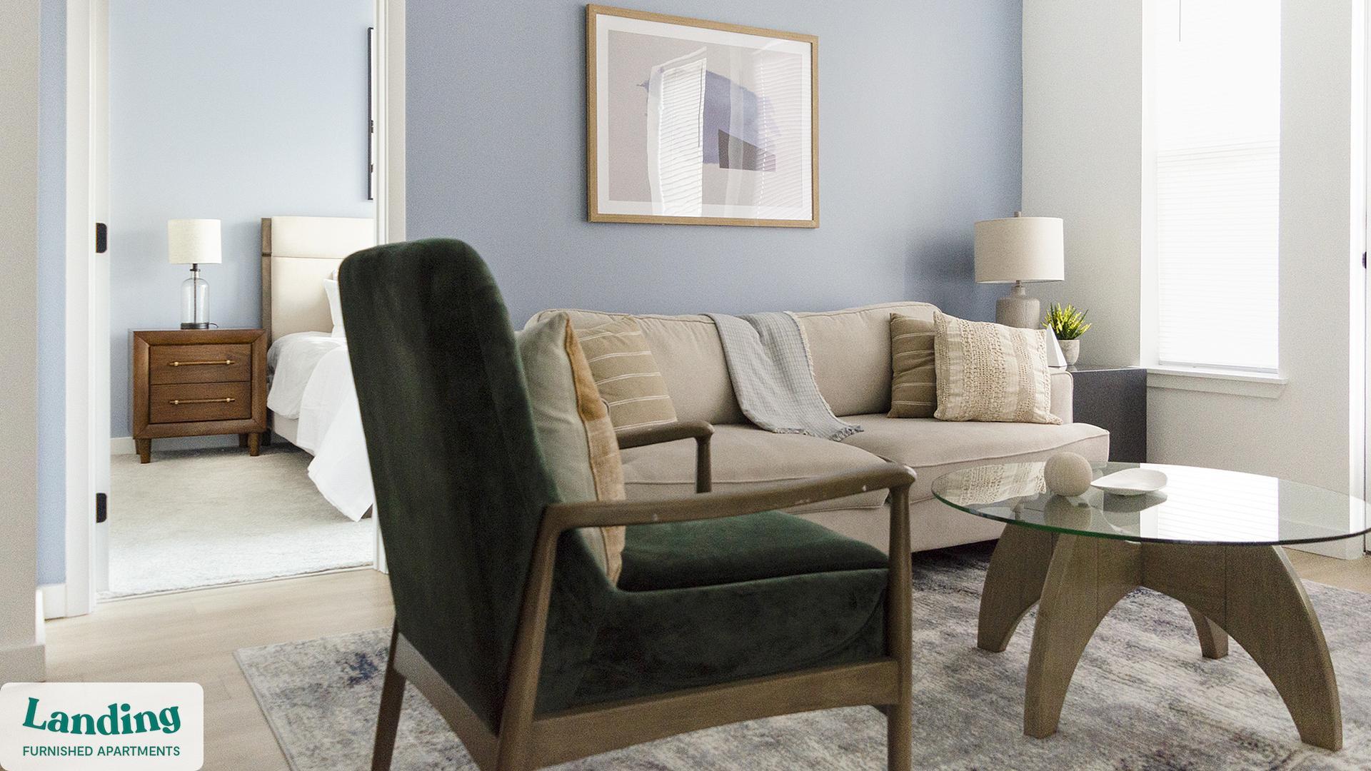 Building Photo - 650 N Main St