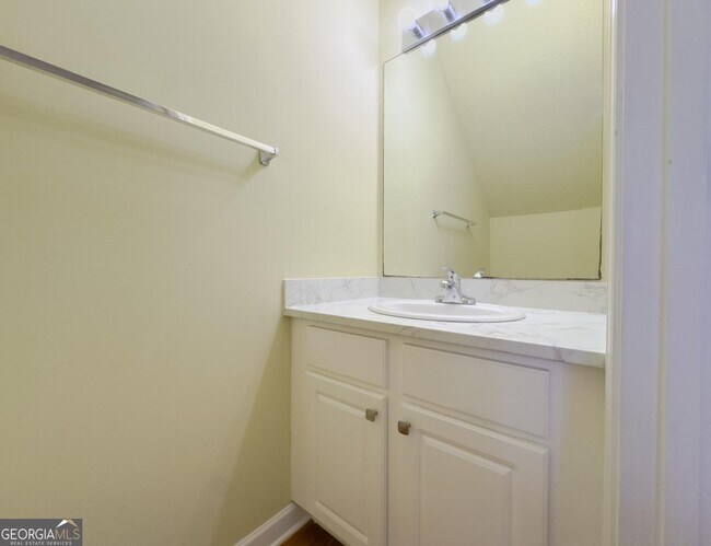 Building Photo - 3025 Oxwell Dr NW