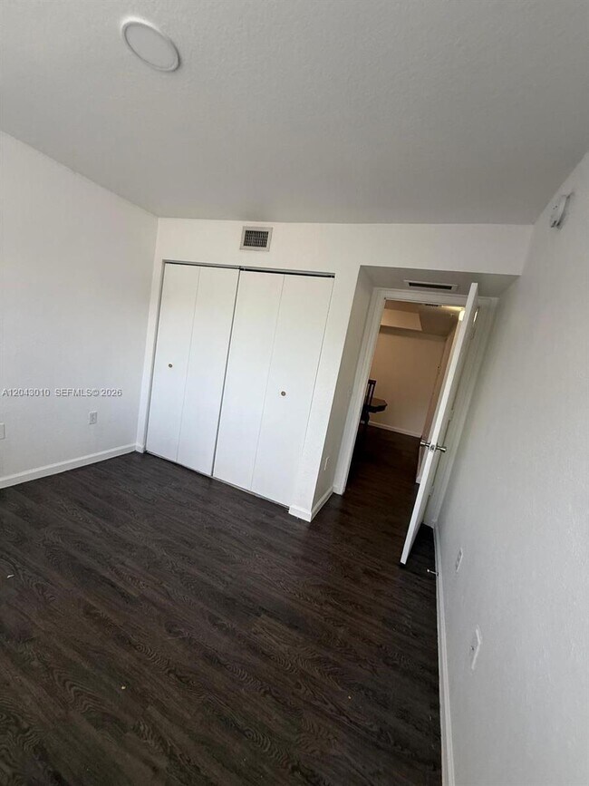 Building Photo - 15470 SW 284th St