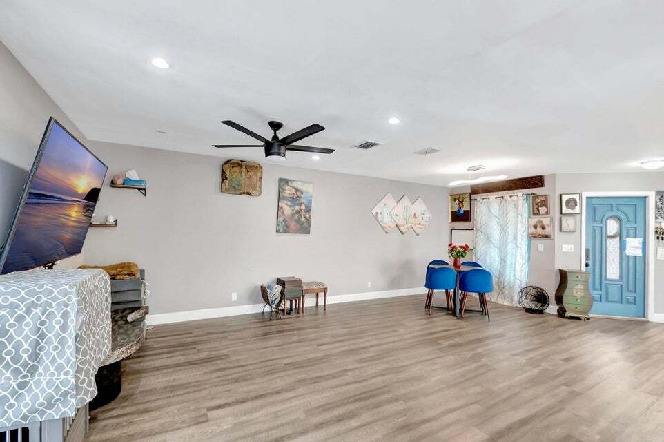 Building Photo - 22360 Overture Cir