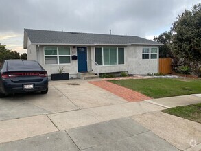 Building Photo - Beautiful 3BR/2BTH Home in West Chula Vista