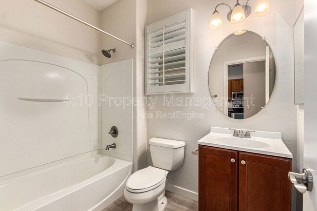 Building Photo - 4175 E Jasper Dr