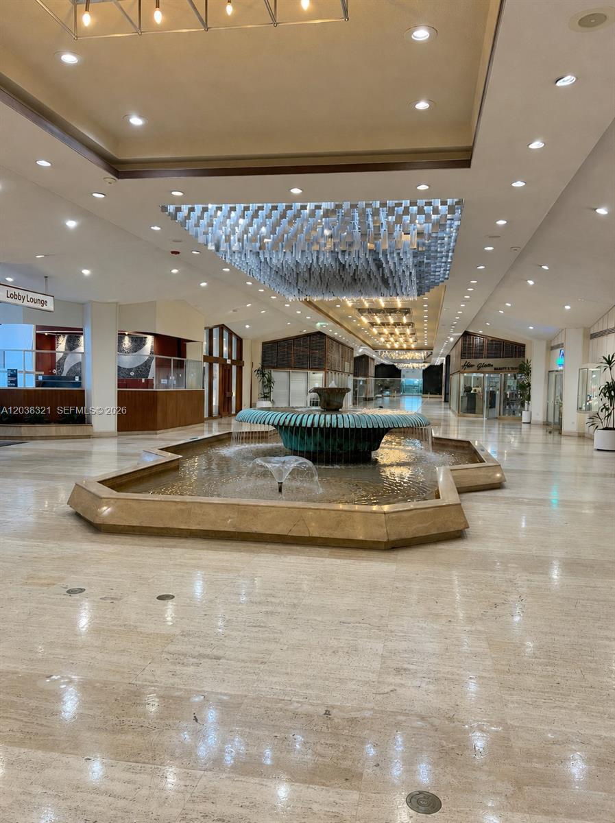 Building Photo - 801 Brickell Bay Dr