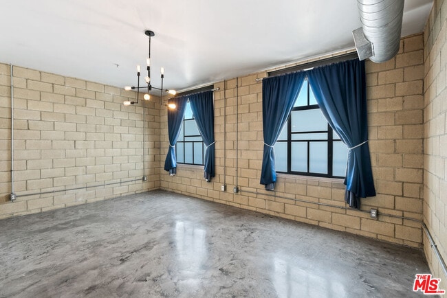 Building Photo - 1544 12th St