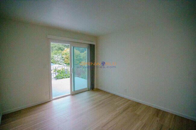 Building Photo - 414 Bancroft Ave