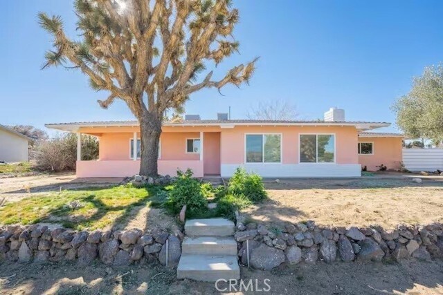 Primary Photo - 56575 Anaconda Dr