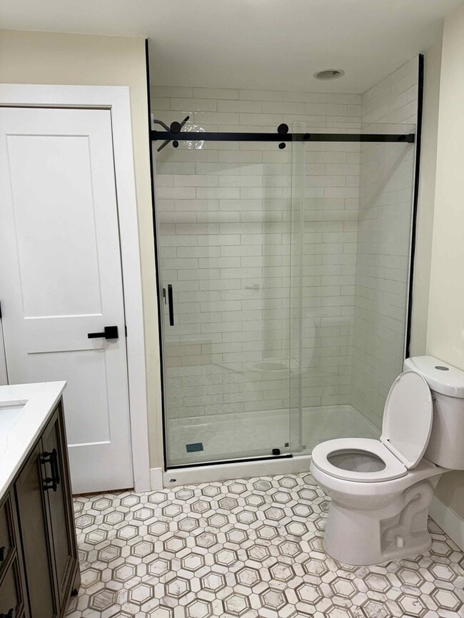 Building Photo - Beautifully Renovated 3 Bed 1 Bth Home in Webster Schools