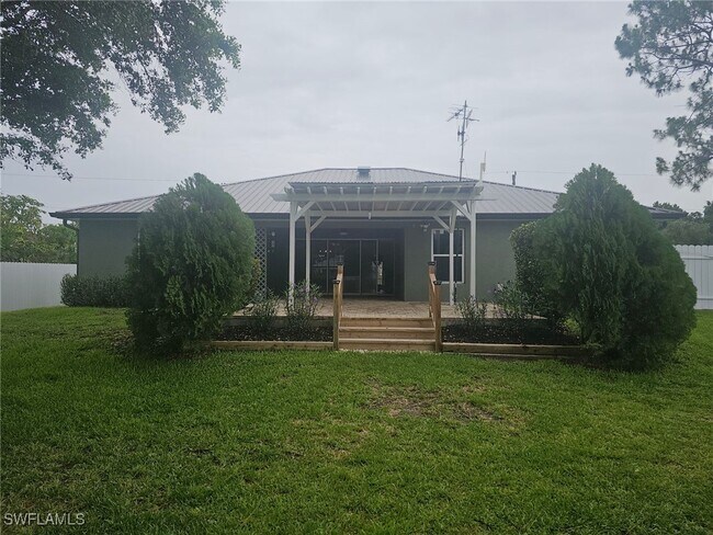 Building Photo - 5307 3rd St W