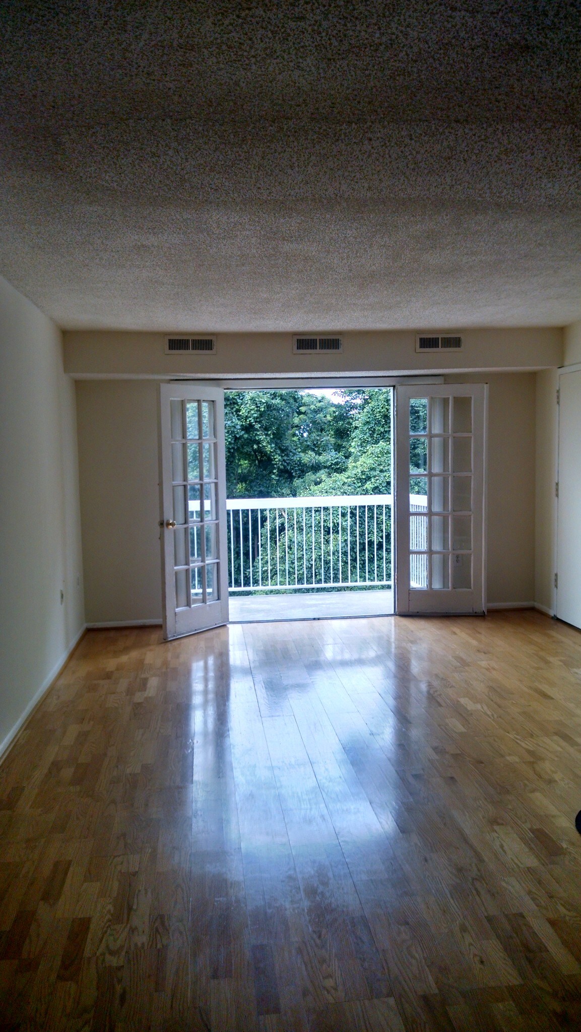 Building Photo - 3811 Swann Rd