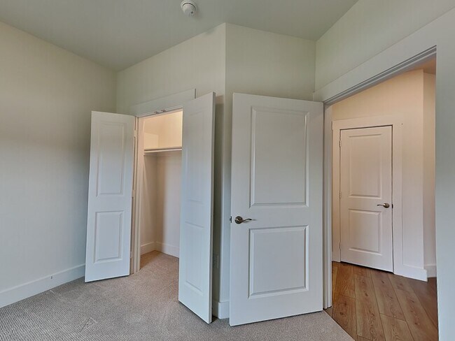 Building Photo - 3890 Sand Lily Ln