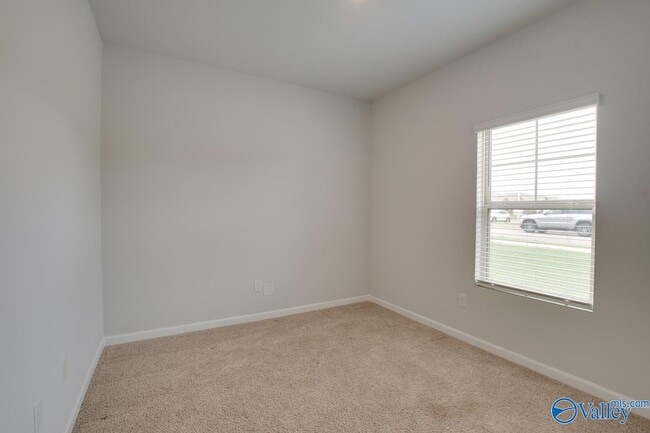 Building Photo - 145 Branton Ct