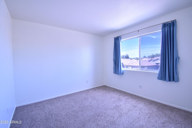 Building Photo - 8807 W Wedgewood Dr