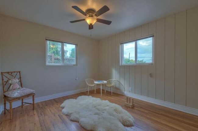 Building Photo - 1209 Darwin St