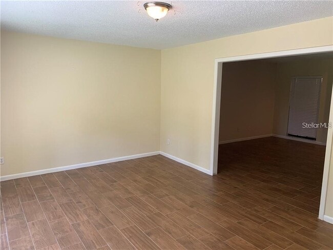 Building Photo - 4913 Rockledge Cir