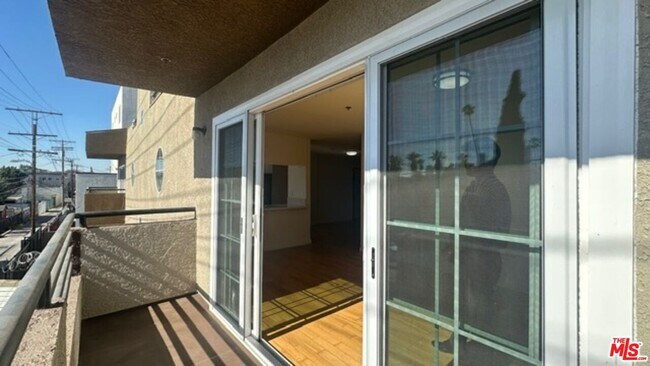 Building Photo - 1212 Arapahoe St