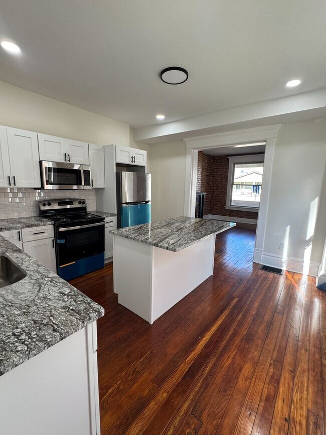 Building Photo - Wonderful 3/2 Home in the Heart of Columbus!