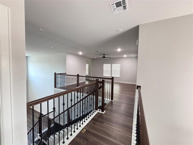 Building Photo - 713 Coppell Ct