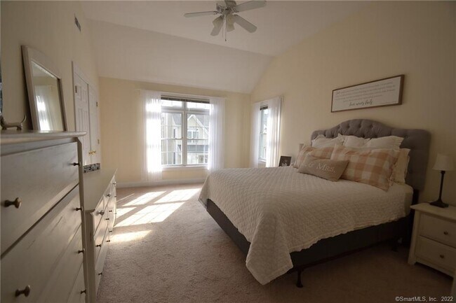 Building Photo - 23 Enrica Rita Way