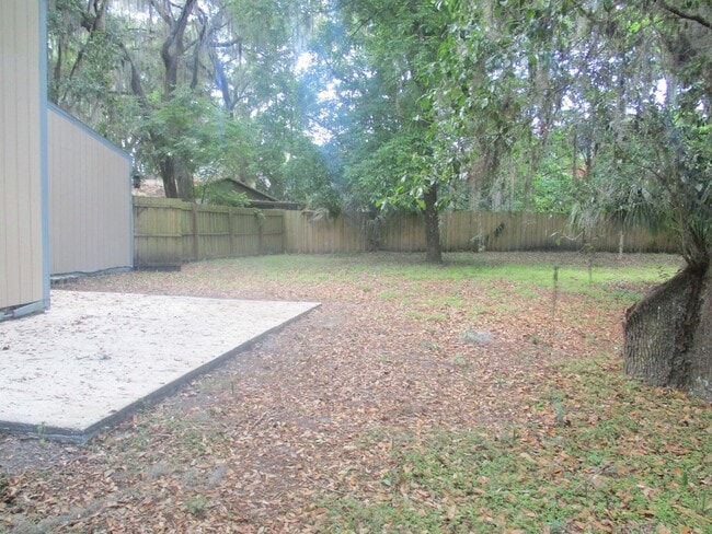 Building Photo - 3BR/2BA Home with Bonus/Game Room in Quiet Residential Neighborhood