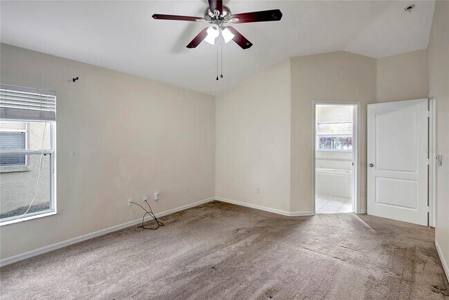 Building Photo - 3929 Washburn Pl