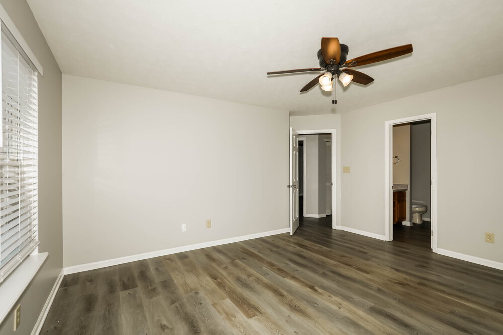 Building Photo - 10802 Washington Bay Dr