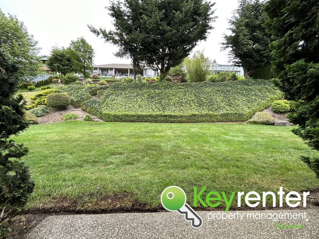 Building Photo - Magnificent North West Tacoma Home