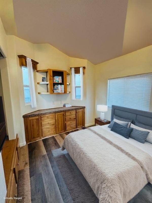 Building Photo - 100 Dallas St