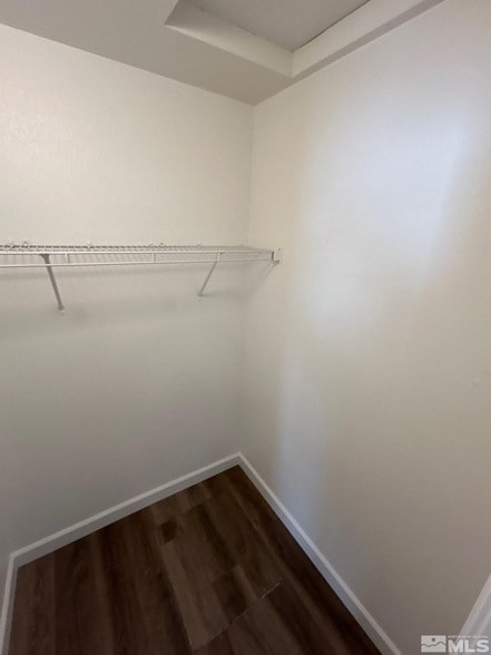 Building Photo - 8930 Silverkist Dr