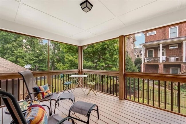 Building Photo - 10957 Waters Rd