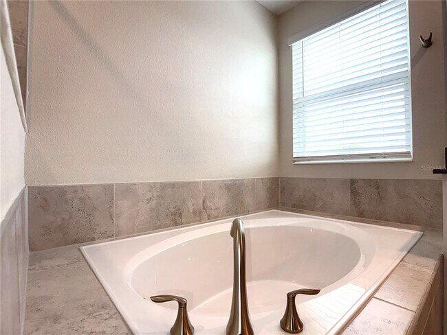 Building Photo - 2638 Camden Pk Lp