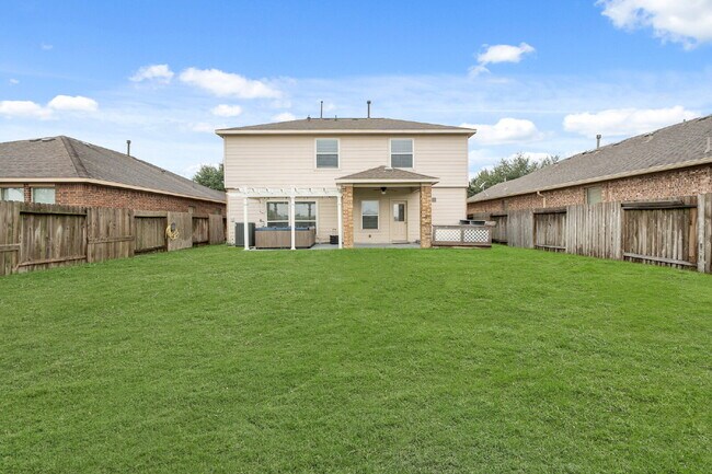 Building Photo - "Charming 4-Bed Home with Elegant Granite Touches & 2.5 Baths!"